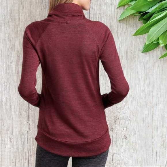 Kuhl Lea Pullover Sweatshirt size small rosewood women's NWT cowl neck - Picture 3 of 14